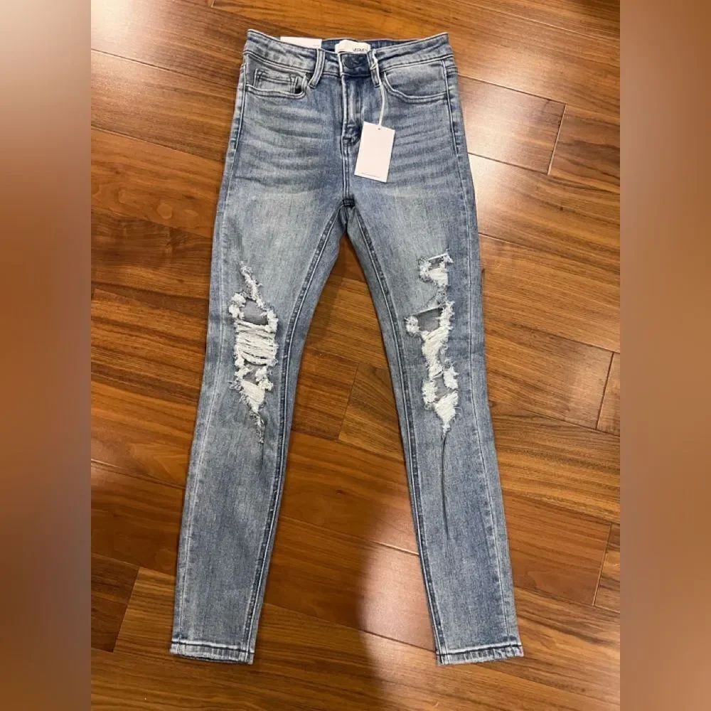 Vervet Flying Monkey jeans NWT